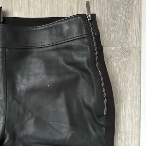 White House Black Market Black Skinny Leggings - Picture 2 of 5